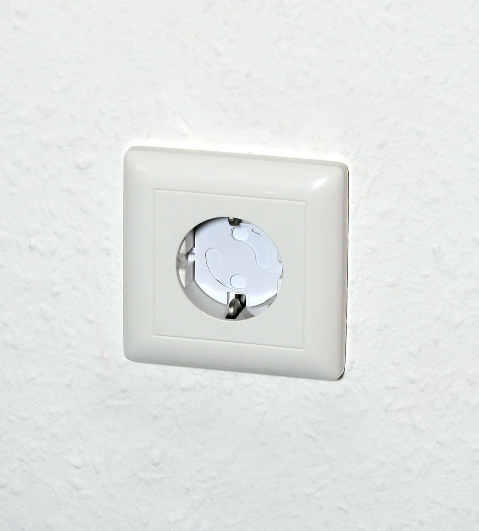 Safety plug for sockets KS 10 | Olympia Business Systems 